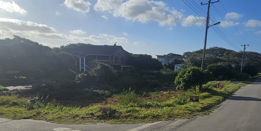0 Bedroom Property for Sale in Paradise Beach Eastern Cape